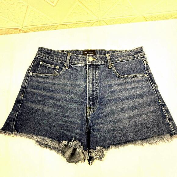 Free Assembly size 12 shorts denim USA stars strips on pockets distressed hem - Picture 2 of 15